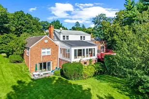 10 Vista Dr, Great Neck, NY 11021 - Photo 42