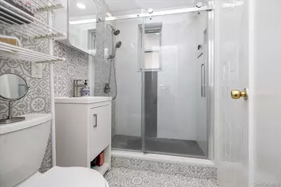 194 Smith Street #1Q, Freeport, NY 11520 - Photo 8