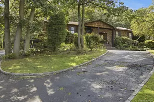 2 Cascade Ct, Dix Hills, NY 11746 - Photo 2