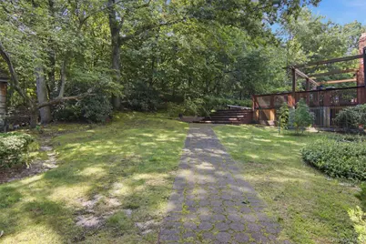 2 Cascade Court, Dix Hills, NY 11746 - Photo 26