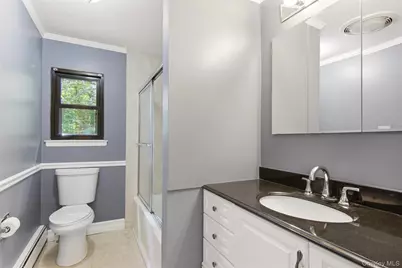 2 Cascade Court, Dix Hills, NY 11746 - Photo 18