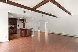 2 Cascade Ct, Dix Hills, NY 11746 - Photo 16
