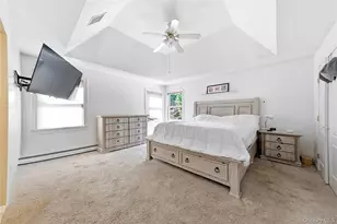 204 Melrose Pkwy, Patchogue, NY 11772 - Photo 20