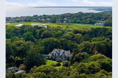204 Melrose Parkway, Patchogue, NY 11772 - Photo 40