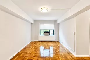 1569 Metropolitan Ave, Bronx, NY 10462 - Photo 4