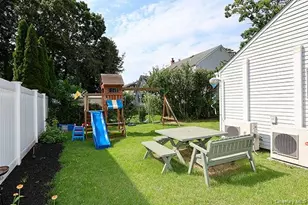 384 Michigan Ave, Massapequa Park, NY 11762 - Photo 24