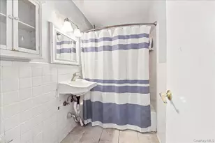 3065 Sedgwick Ave, Bronx, NY 10468 - Photo 14