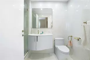 65 Oceana Dr E, Brooklyn, NY 11235 - Photo 8