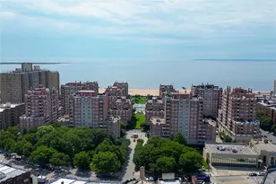 65 Oceana Dr E, Brooklyn, NY 11235 - Photo 14