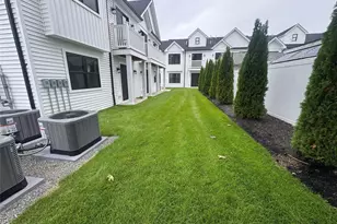161 Union Ave, Lynbrook, NY 11563 - Photo 16