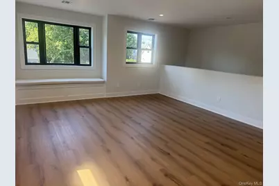 161 Union Avenue #16, Lynbrook, NY 11563 - Photo 4