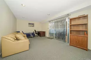 37 Santa Barbara, Plainview, NY 11803 - Photo 10