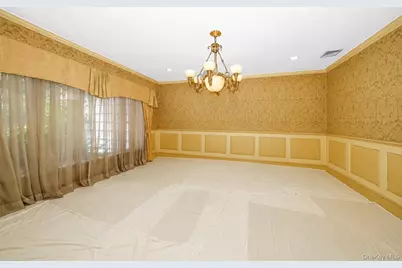 4 Rose Court, Centereach, NY 11720 - Photo 16