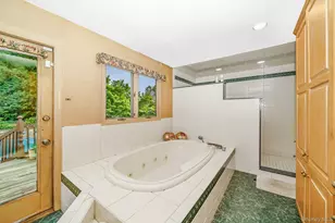 4 Rose Ct, Centereach, NY 11720 - Photo 36