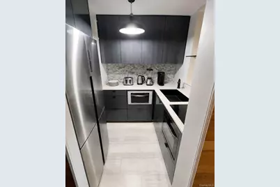 8610 151 Avenue #4N, Howard Beach, NY 11414 - Photo 6