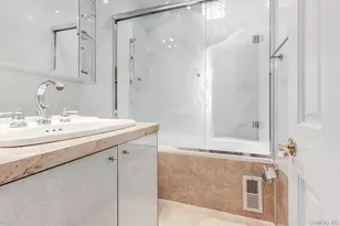 105-38 65th Rd, Forest Hills, NY 11375 - Photo 6