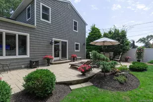 22 Sycamore Ln, Commack, NY 11725 - Photo 30