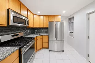 210 Brooklyn Ave, Brooklyn, NY 11213 - Photo 16