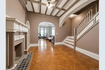 210 Brooklyn Avenue, Brooklyn, NY 11213 - Photo 8
