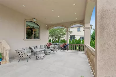 1190 Harbor Road, Hewlett, NY 11557 - Photo 42