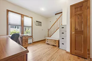 73 Chestnut Ave, Floral Park, NY 11001 - Photo 18