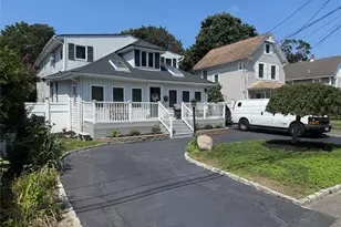 9 Watson St, East Islip, NY 11730 - Photo 2