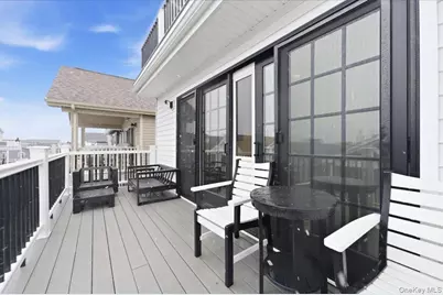 97 Wisconsin Street, Long Beach, NY 11561 - Photo 28