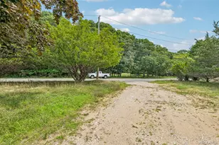 35 Spinner Ln, East Hampton, NY 11937 - Photo 20