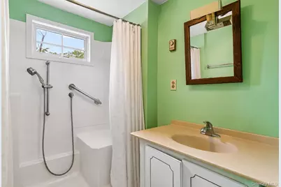 35 Spinner Lane, East Hampton, NY 11937 - Photo 14