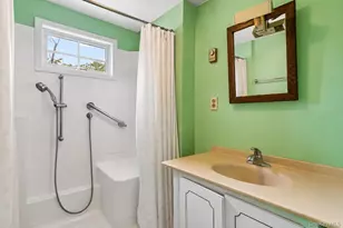 35 Spinner Ln, East Hampton, NY 11937 - Photo 14