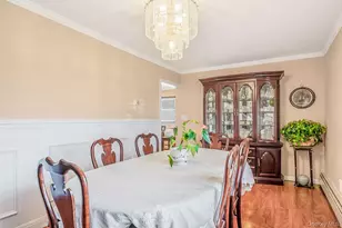 60 Academy Ln, Levittown, NY 11756 - Photo 20
