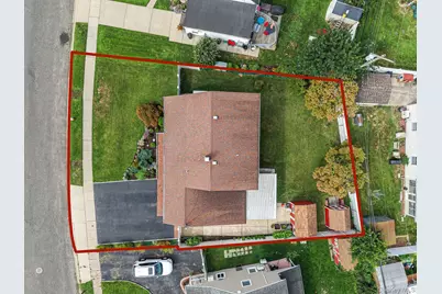 60 Academy Lane, Levittown, NY 11756 - Photo 10