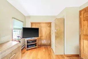 60 Academy Ln, Levittown, NY 11756 - Photo 16