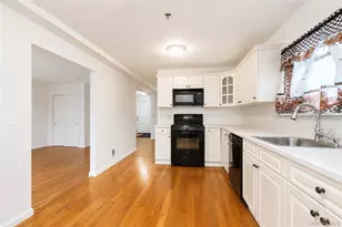 15 Rachel Ct, New York, NY 10310 - Photo 14