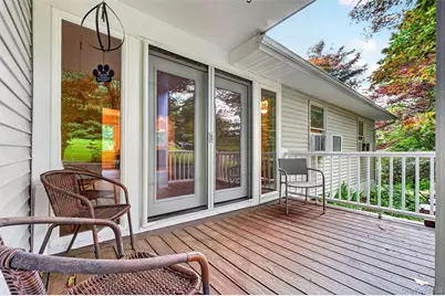 88 Pines Bridge Road, Mount Kisco, NY 10549 - Photo 36