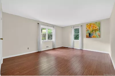88 Pines Bridge Road, Mount Kisco, NY 10549 - Photo 20