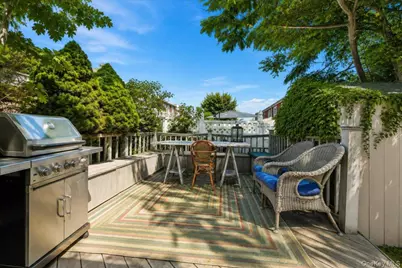 235 E 237th Street, Bronx, NY 10470 - Photo 6
