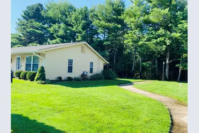 472 Darwen Drive, Ridge, NY 11961 - Photo 18