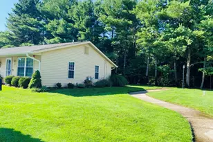 472 Darwen Dr, Ridge, NY 11961 - Photo 18
