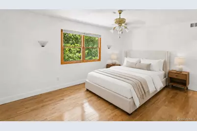 1031 Fordham Lane, Woodmere, NY 11598 - Photo 10