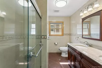 1031 Fordham Lane, Woodmere, NY 11598 - Photo 14