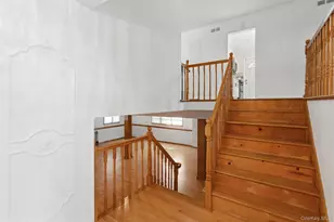 1031 Fordham Ln, Woodmere, NY 11598 - Photo 4