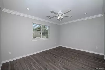 2505 Townhouse Drive #2505, Coram, NY 11727 - Photo 10