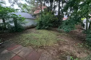 2284 Wynsum Ave, Merrick, NY 11566 - Photo 10
