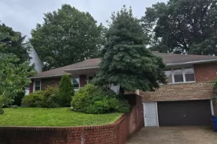 138-43 229th St, Springfield Gardens, NY 11413 - Photo 1