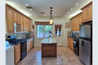 40 Herrick Avenue #201, Spring Valley, NY 10977 - Photo 2