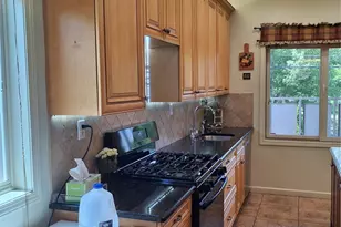 40 Herrick Ave, Spring Valley, NY 10977 - Photo 6