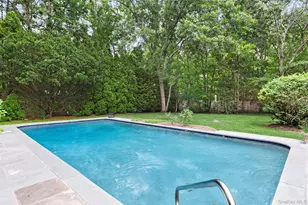 4 Foster Rd, Quogue, NY 11779 - Photo 2