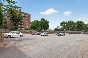 36 Cathedral Ave, Hempstead, NY 11550 - Photo 24