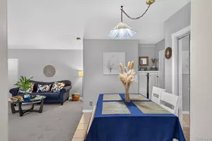 36 Cathedral Ave, Hempstead, NY 11550 - Photo 8